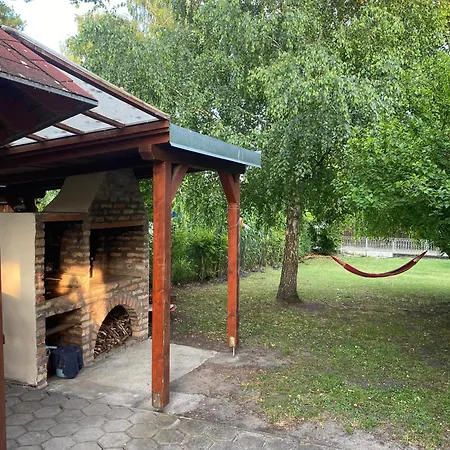 Kemences Vendeghaz Prázdninový dům Balatonfenyves