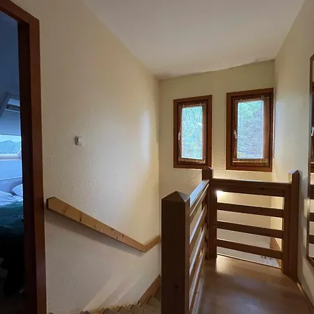Kemences Vendeghaz Ferienhaus *