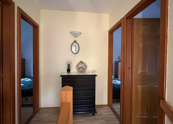 Kemences Vendeghaz *